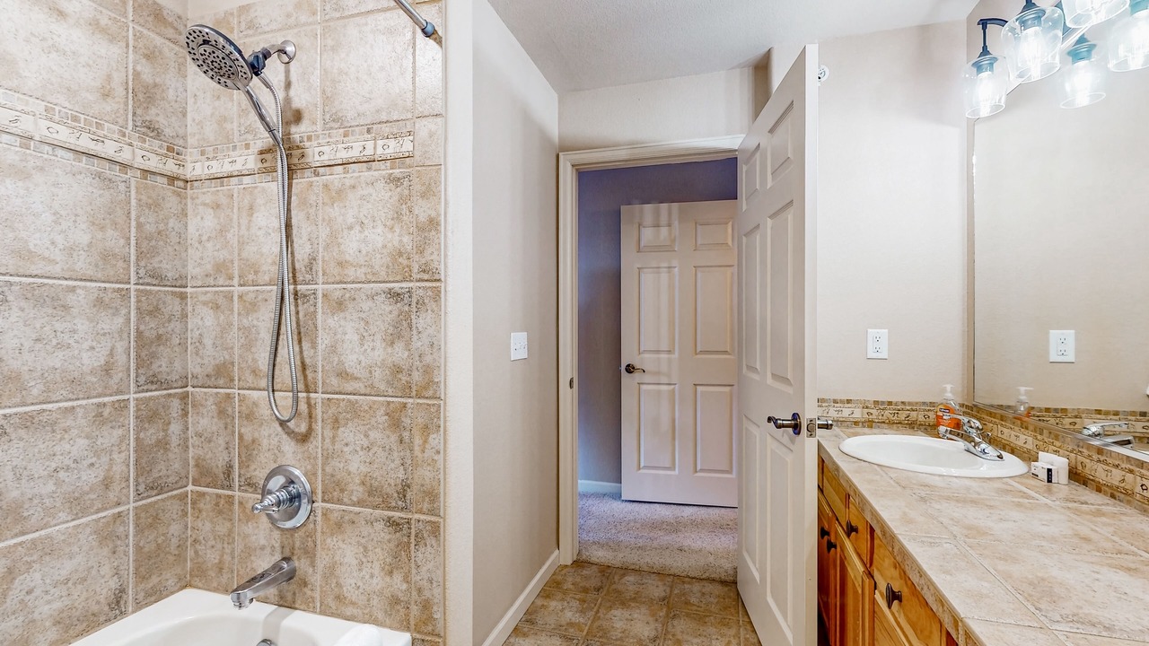 Photo of Bathroom in Fraser