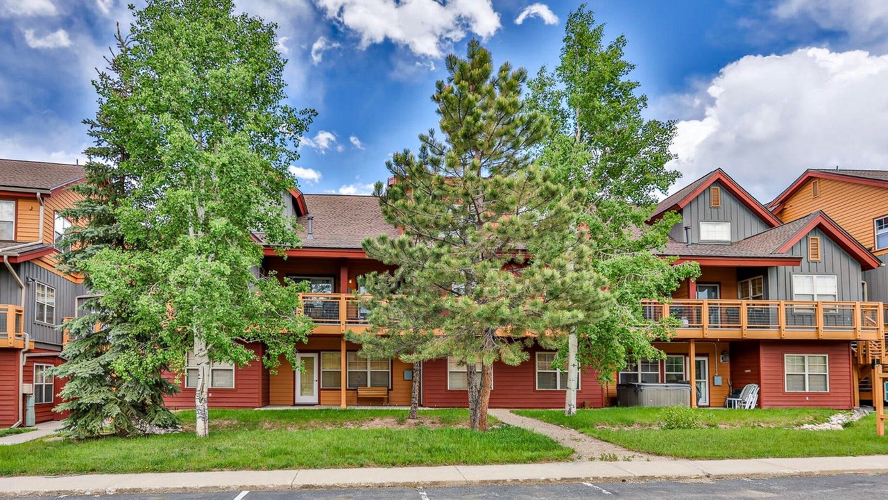 Photo of Outdoor in Fraser