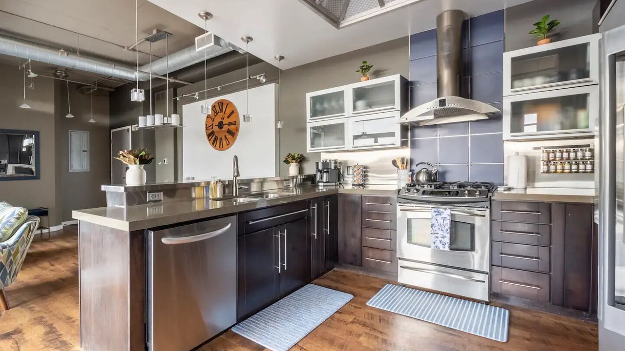 Photo of Kitchen in Elizabeth Park Valley