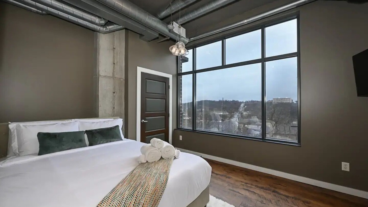 Photo of Bedroom in Elizabeth Park Valley