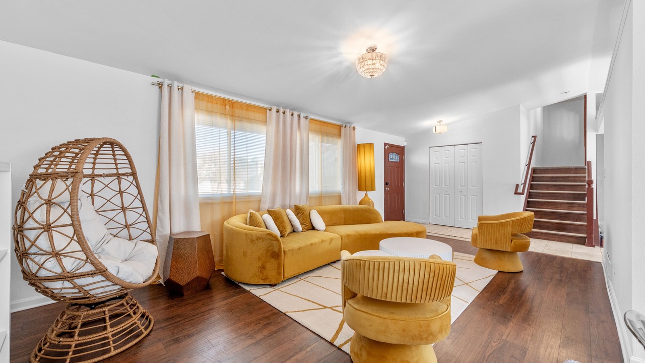 Photo of Livingroom in South Westminster