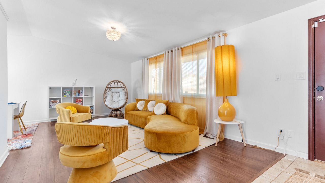 Photo of Livingroom in South Westminster