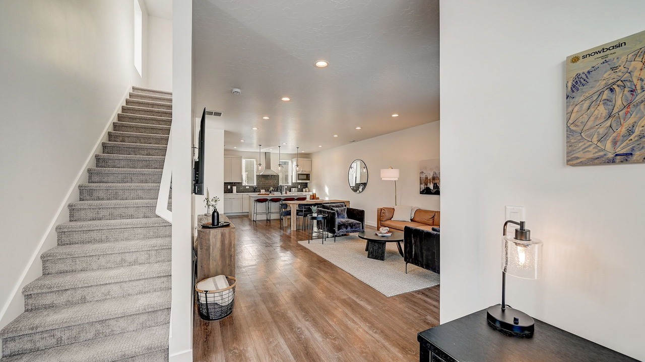 Photo of Livingroom in Mountain Green