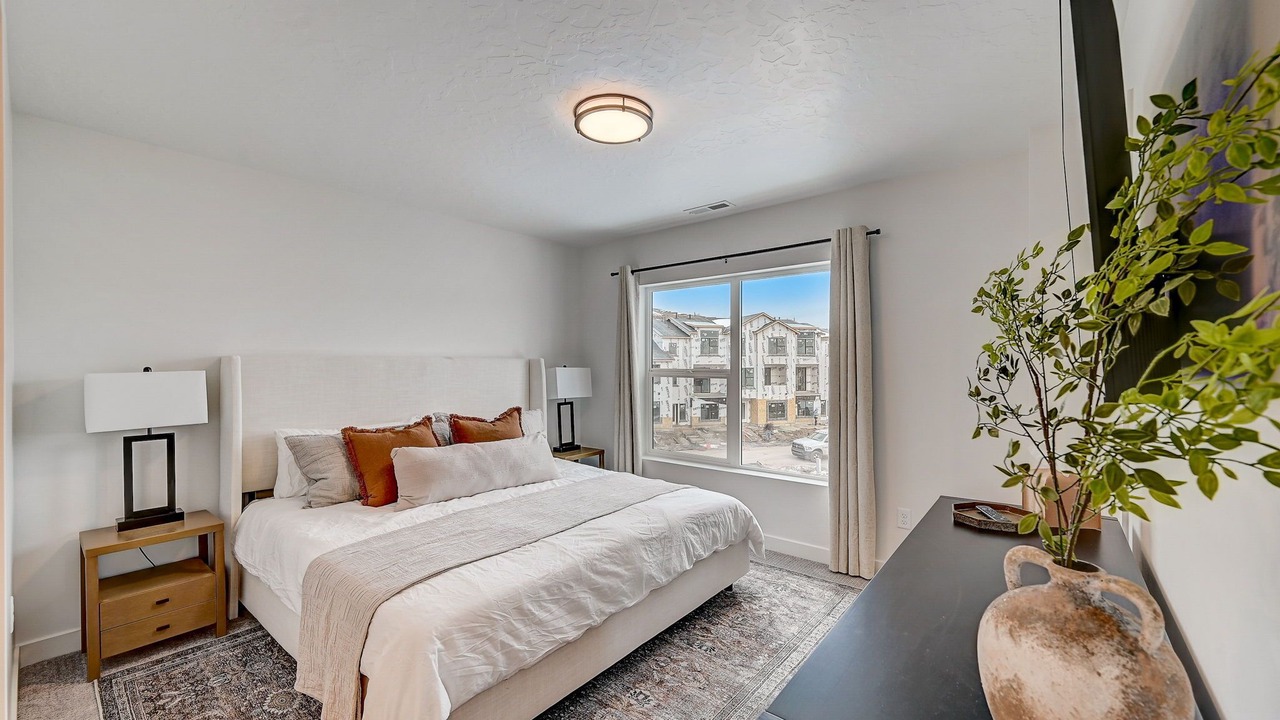 Photo of Bedroom in Mountain Green