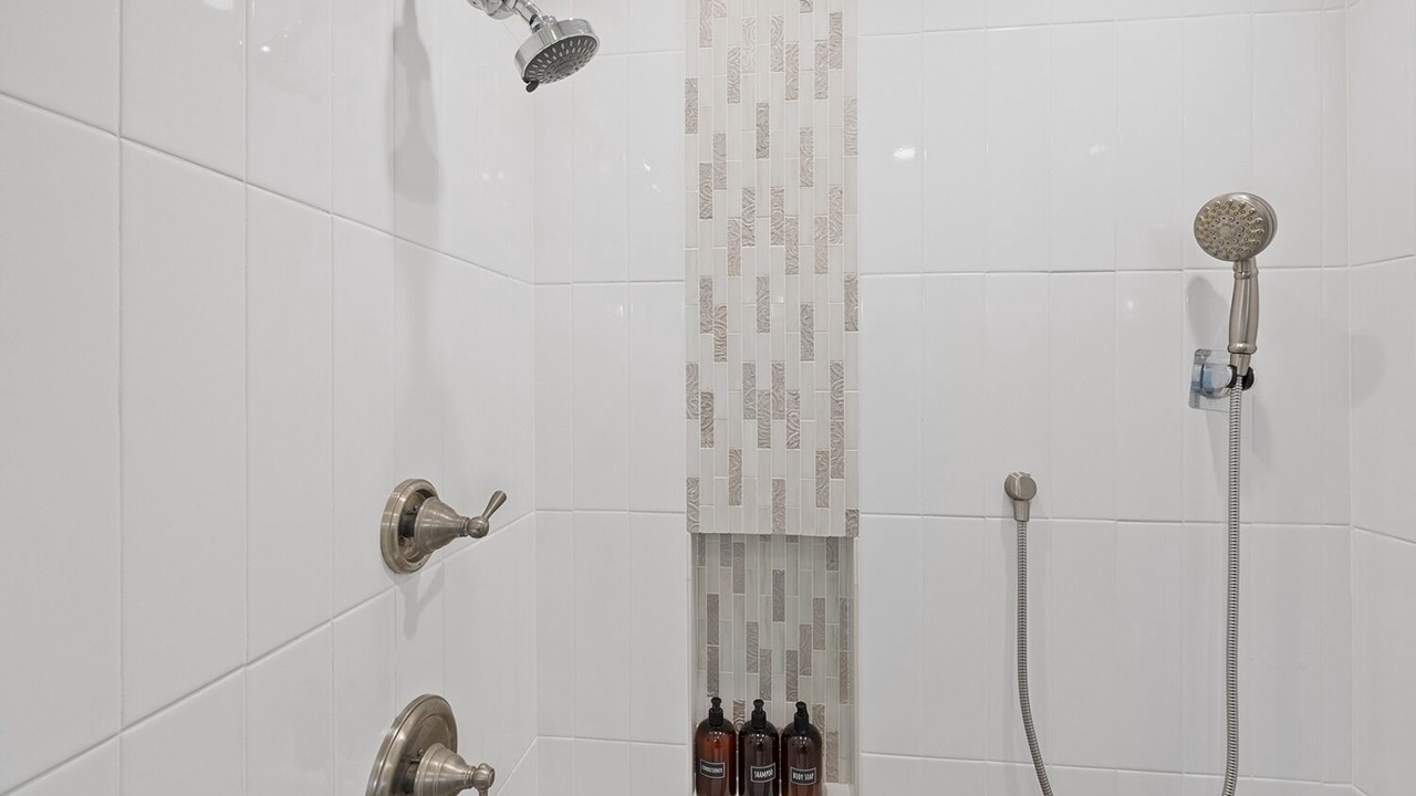 Photo of Bathroom in Park Santiago