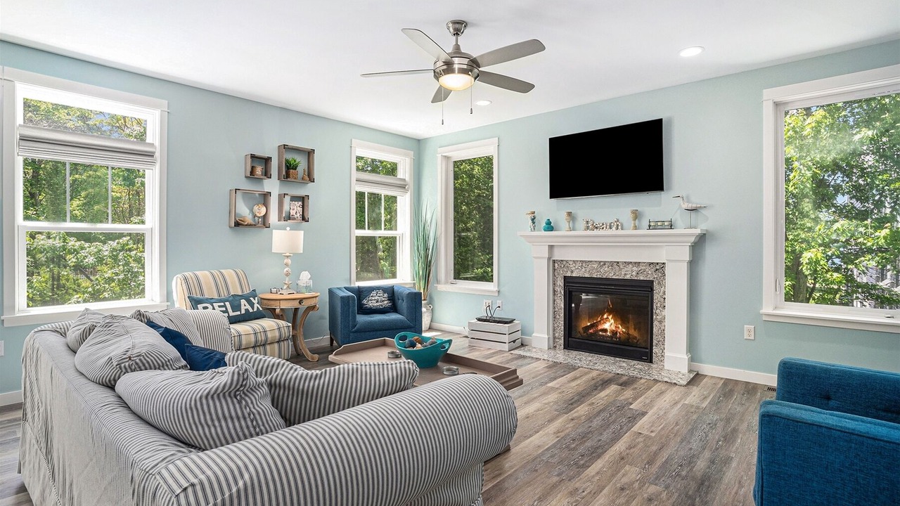 Photo of Livingroom in Miami Park