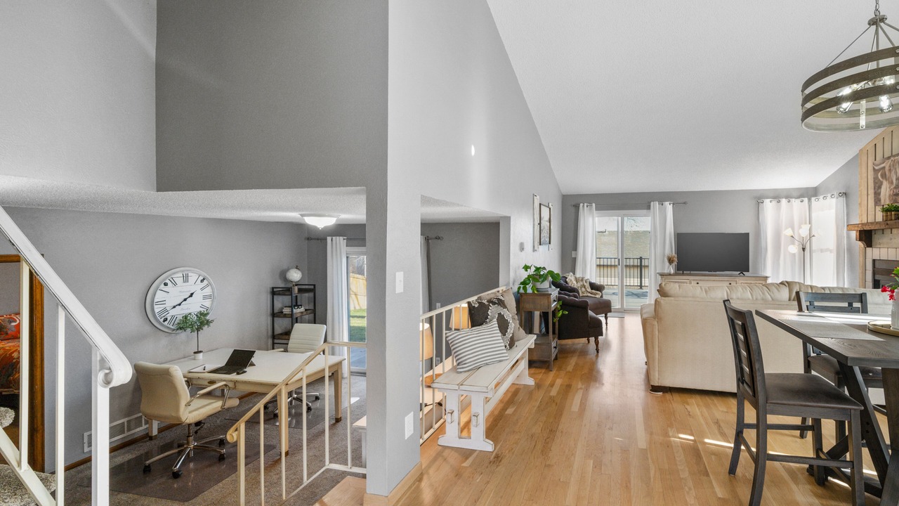 Photo of Livingroom in South Westminster