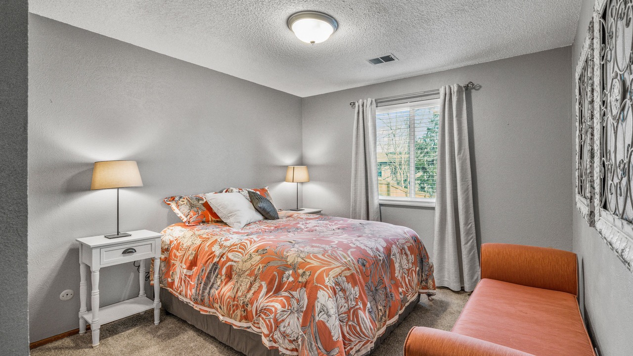 Photo of Bedroom in South Westminster