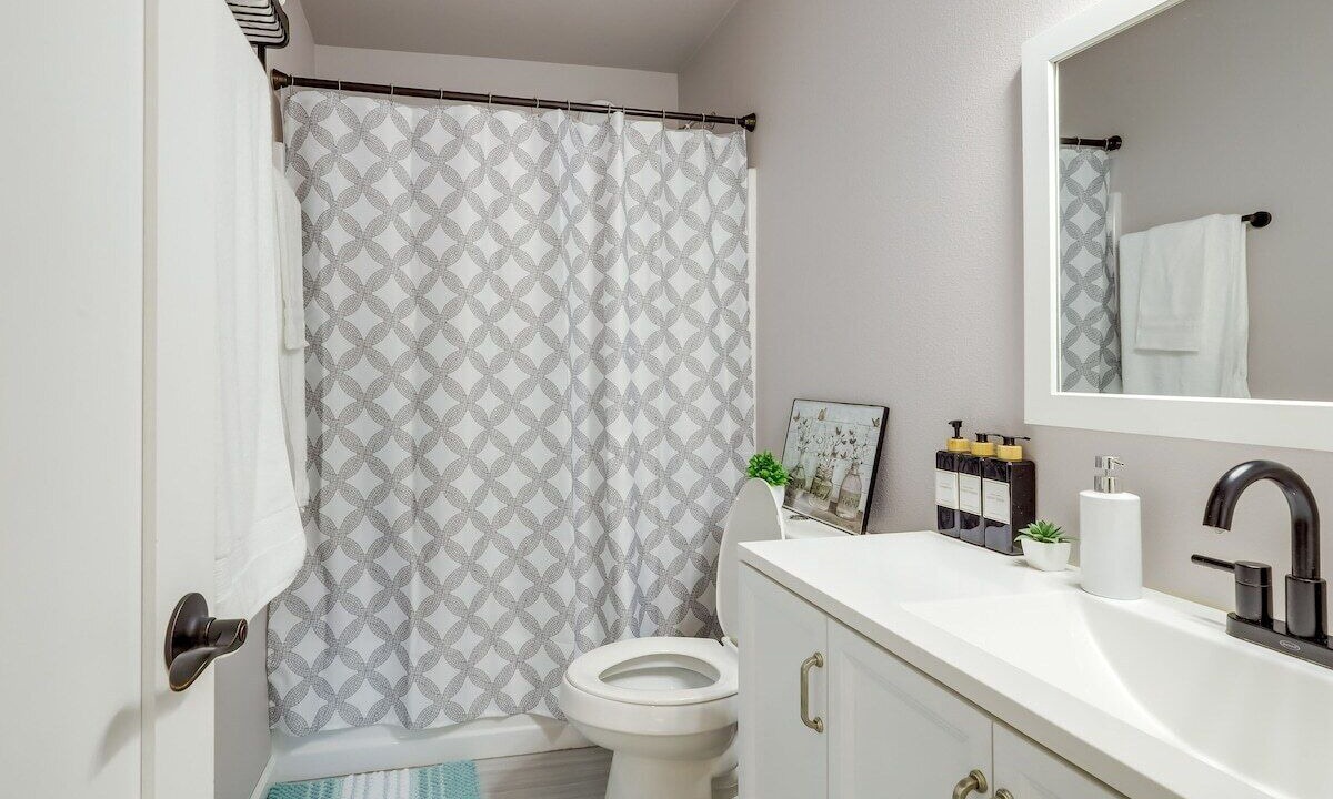 Photo of Bathroom in Fairbanks