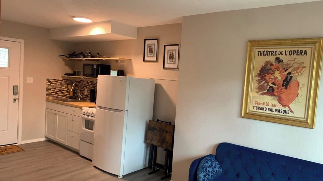 Photo of Bedroom in Nob Hill
