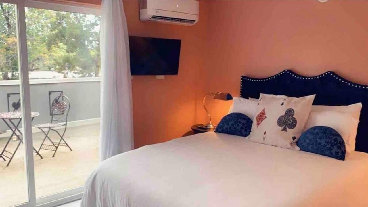 Photo of Bedroom in Nob Hill