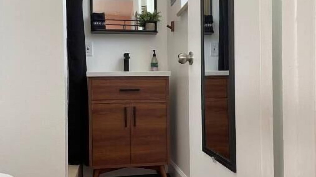 Photo of Bathroom in Alta Vista Area