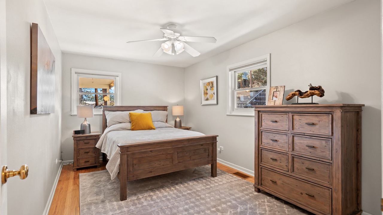 Photo of Bedroom in Kerr Gulch