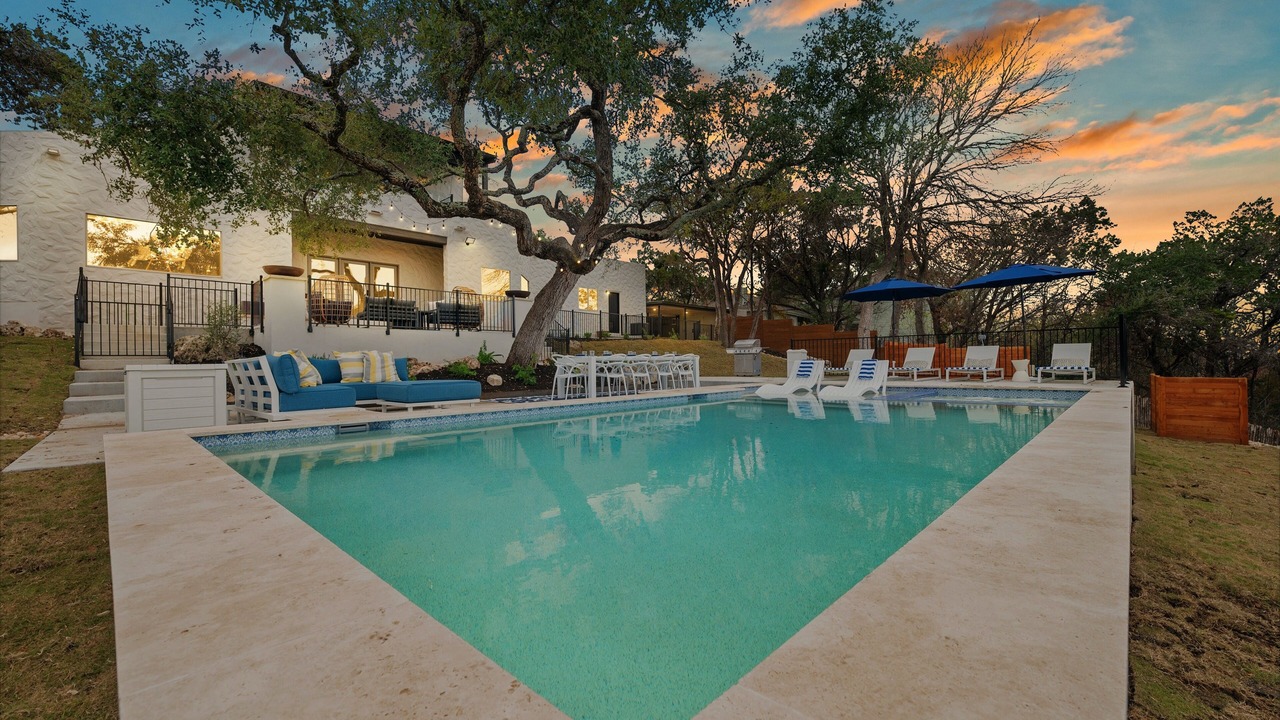 Photo of Others in Austin