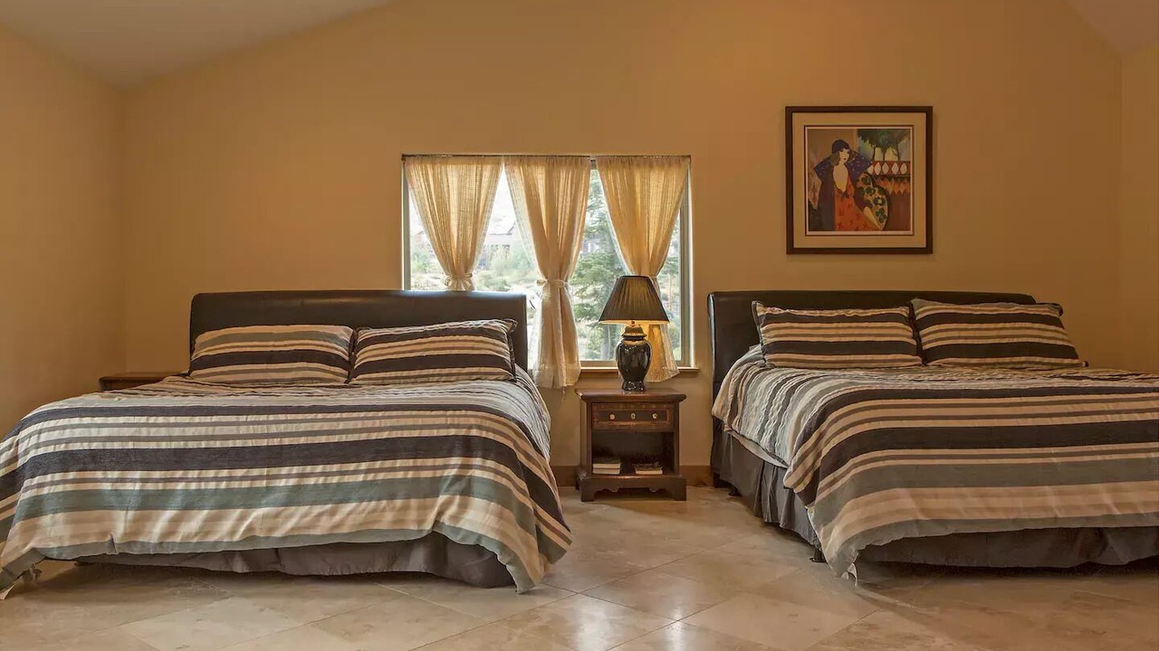 Photo of Bedroom in Mountain View Estates