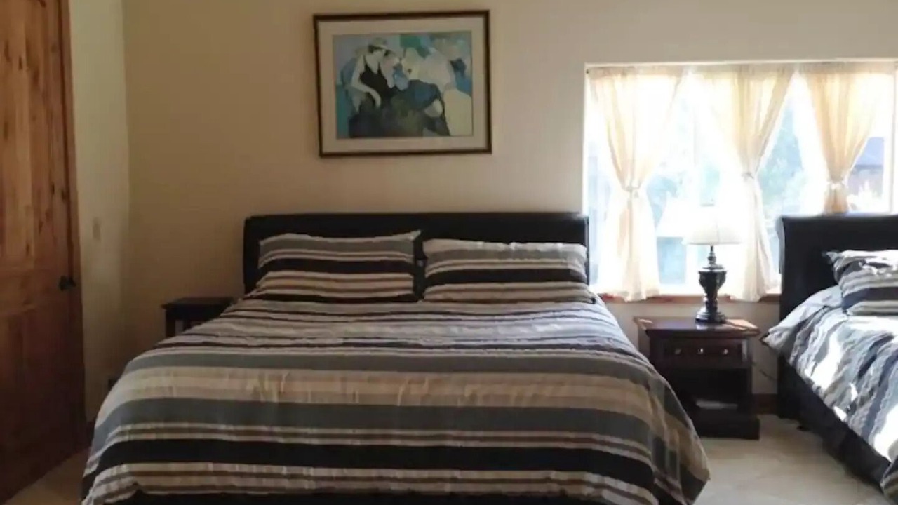 Photo of Bedroom in Mountain View Estates