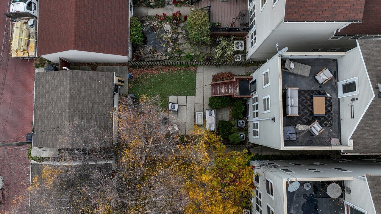Photo of Others in Tremont