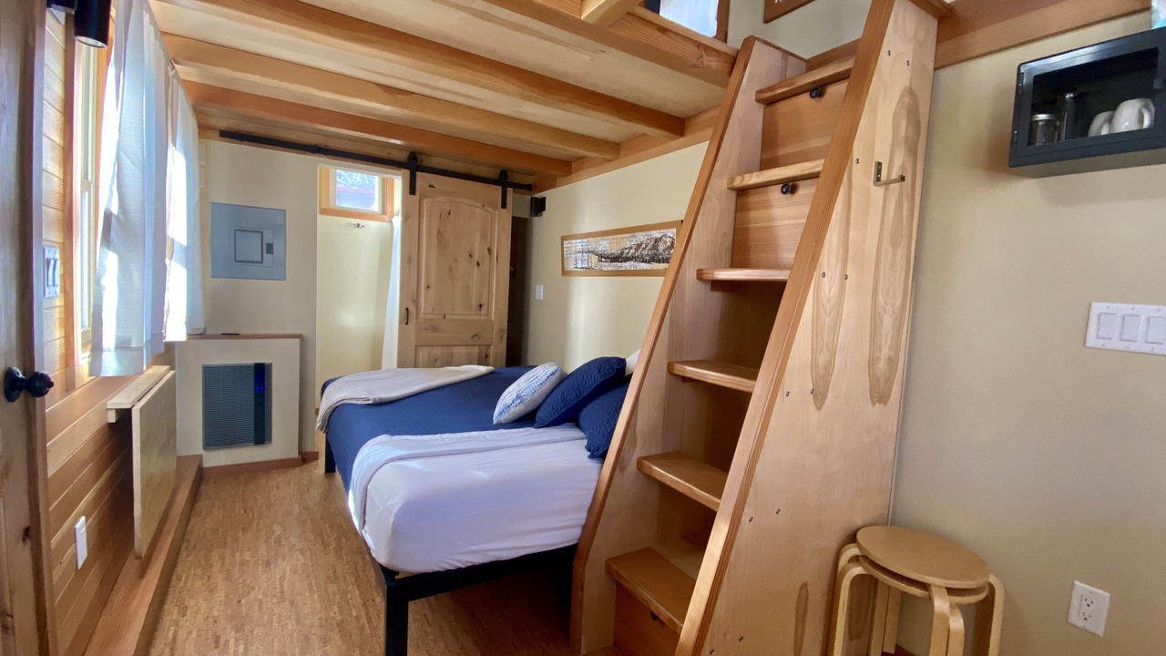 Photo of Bedroom in Lyons