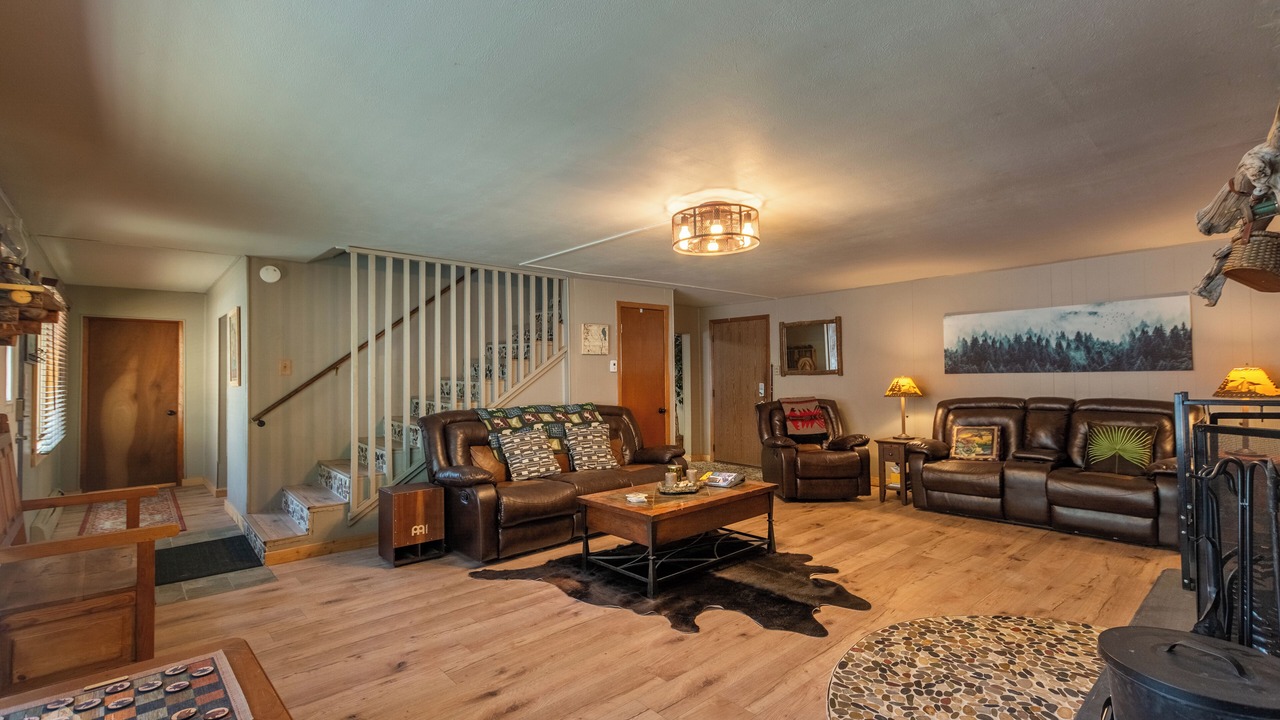 Photo of Livingroom in Idaho Springs