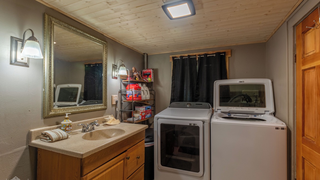 Photo of Bathroom in Idaho Springs