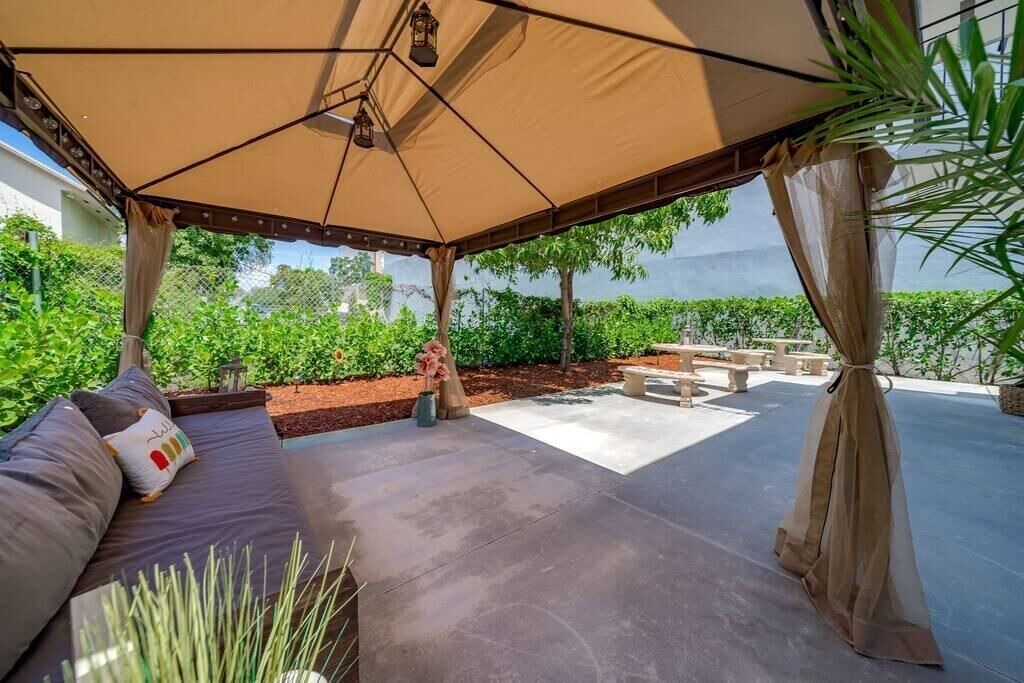 Photo of Patio Balcony in Midtown