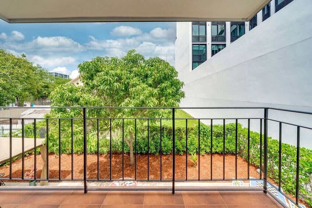 Photo of Outdoor in Midtown