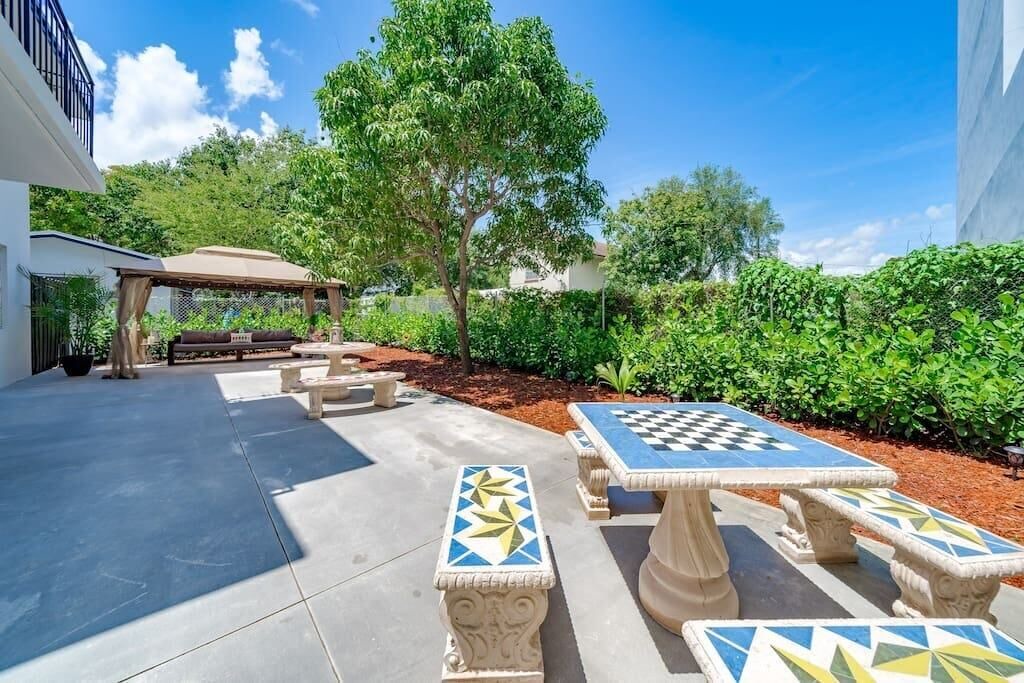 Photo of Outdoor in Midtown