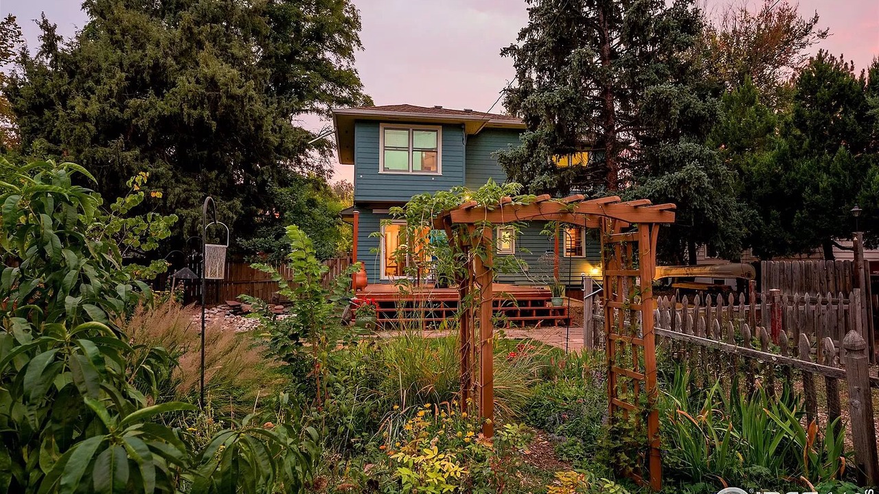 Photo of Outdoor in Longmont