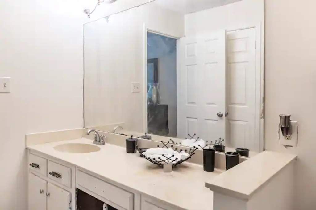 Photo of Bathroom in Ellendale