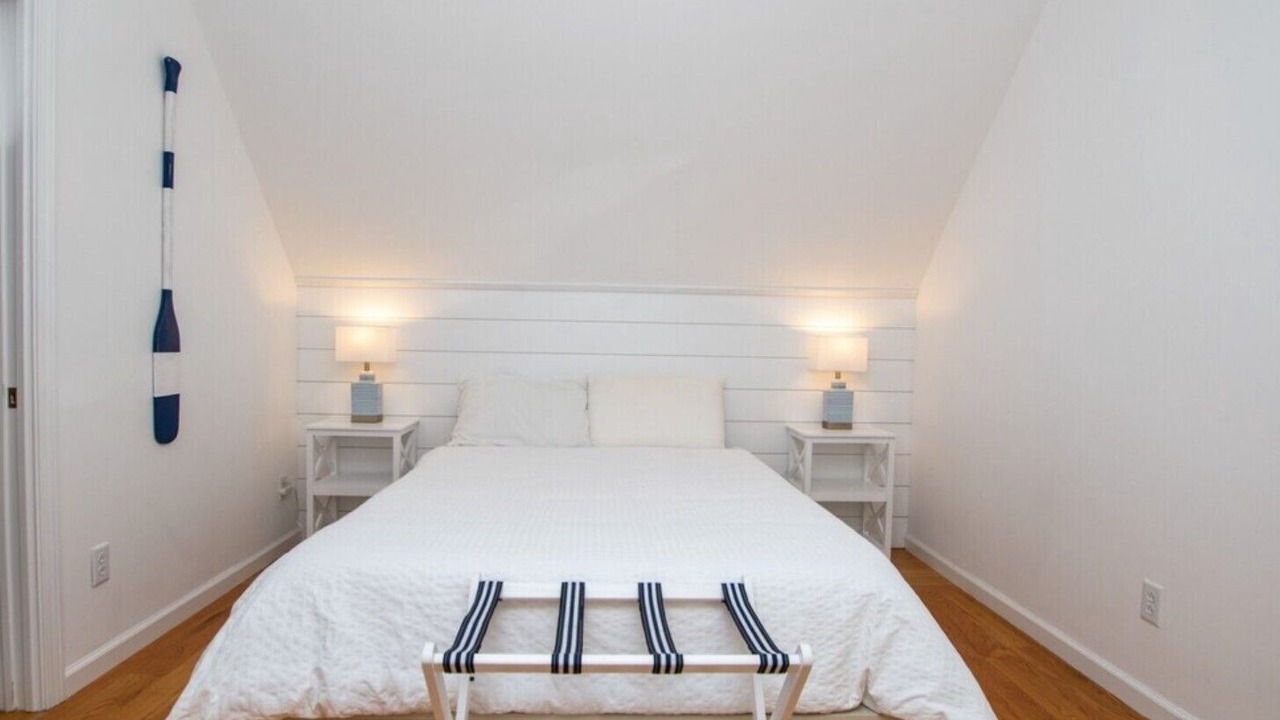 Photo of Bedroom in Poplar Ridge