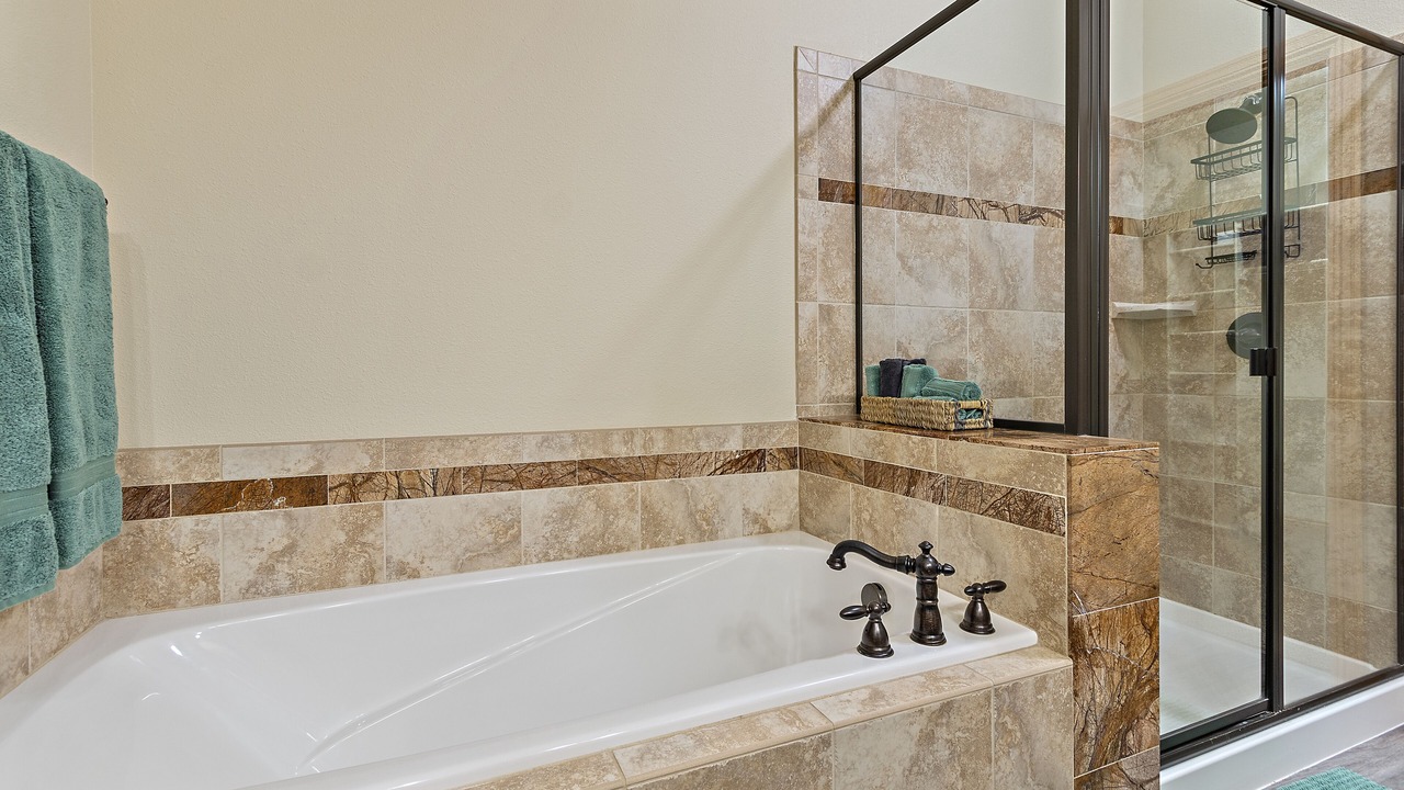 Photo of Bathroom in Tanoa and Hiwan