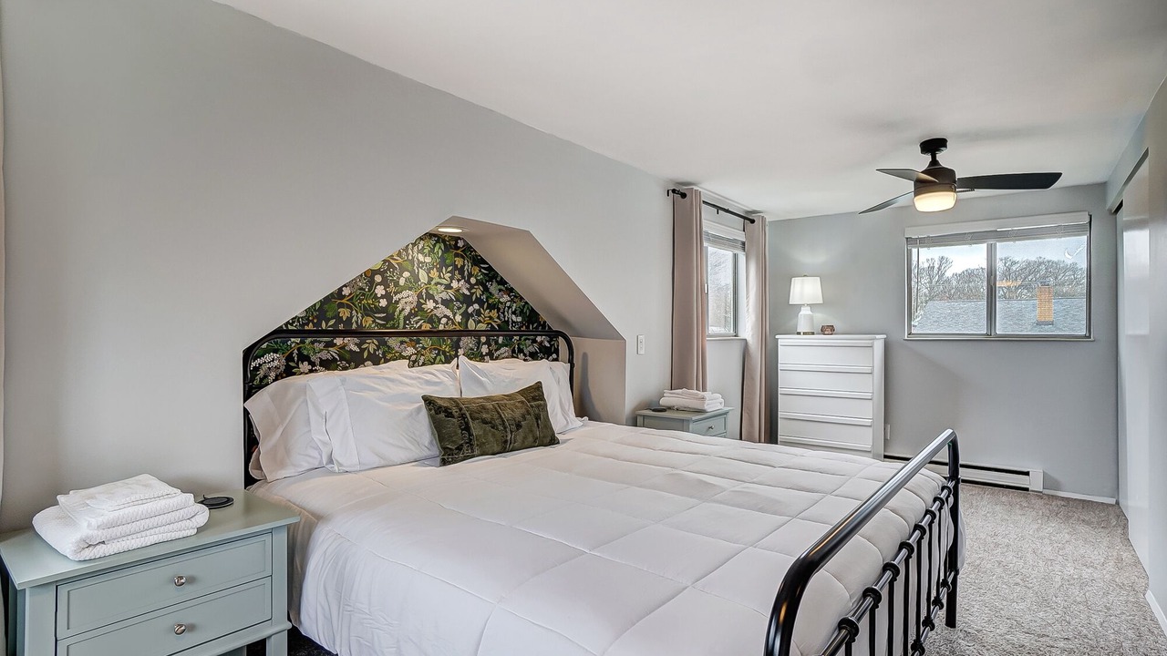 Photo of Bedroom in Bowling Green