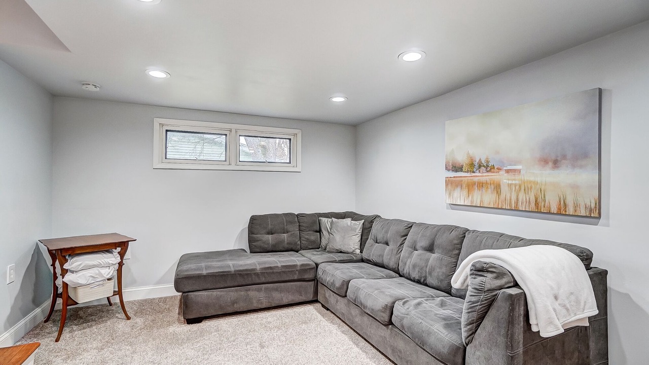 Photo of Livingroom in Bowling Green