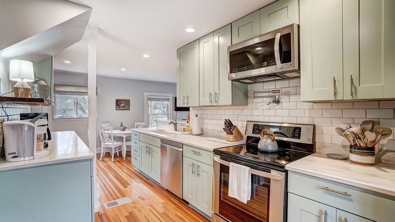 Photo of Kitchen in Bowling Green