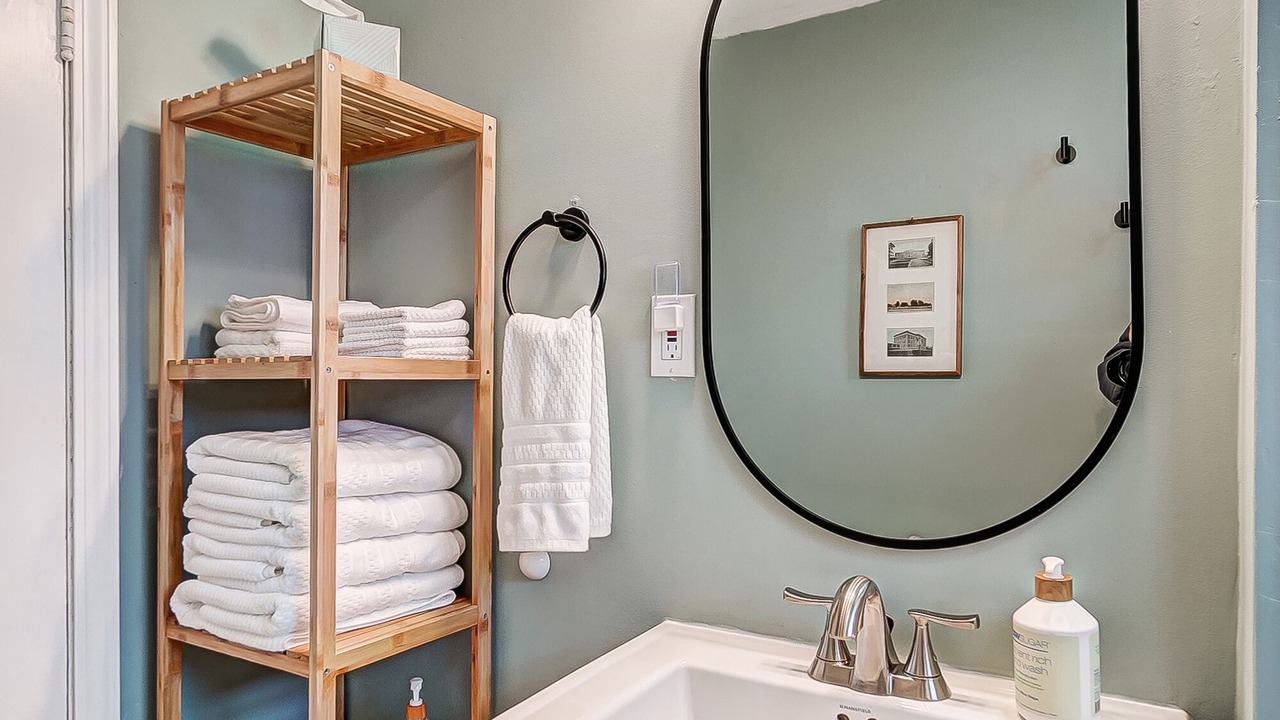 Photo of Bathroom in Bowling Green