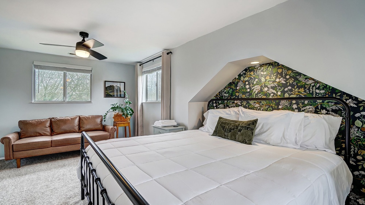 Photo of Bedroom in Bowling Green