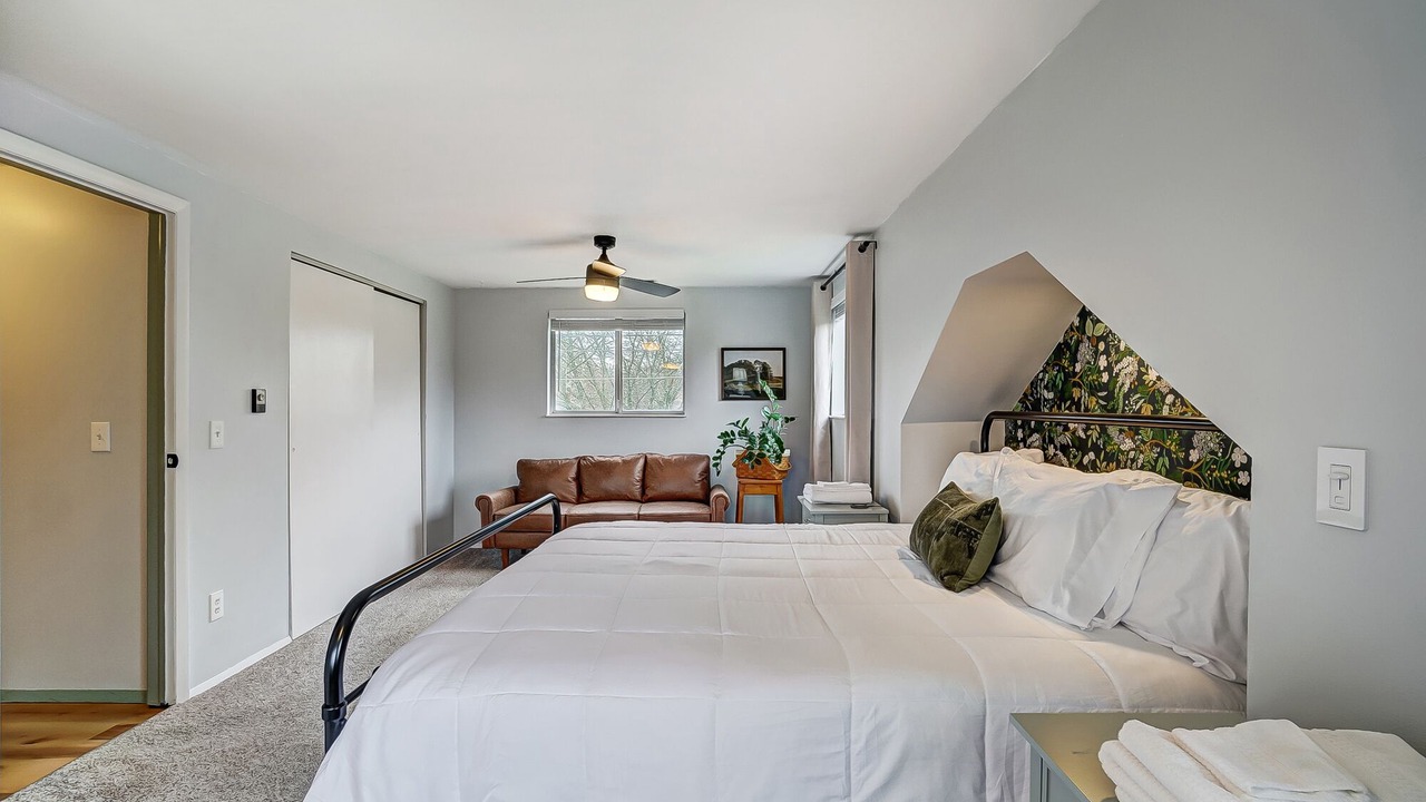 Photo of Bedroom in Bowling Green
