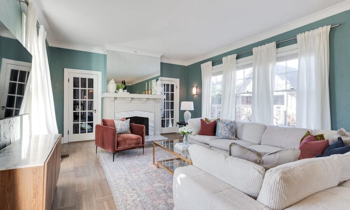 Photo of Livingroom in Memphis