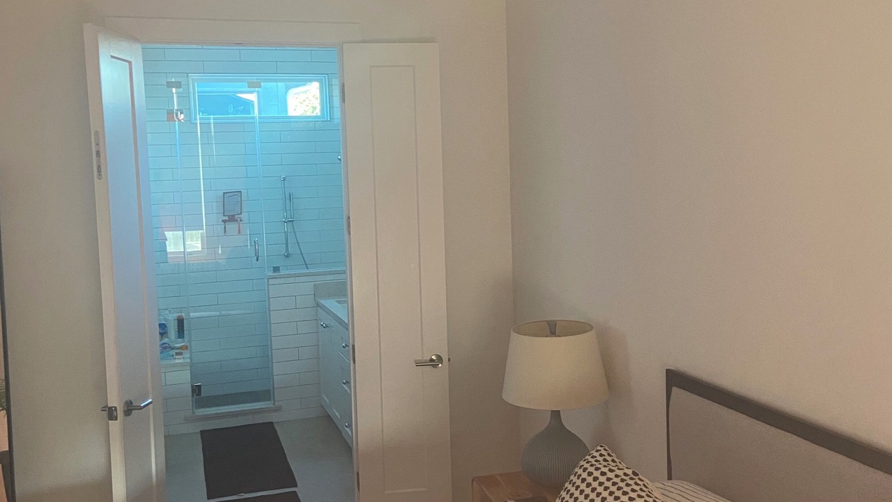 Photo of Bedroom in MLK