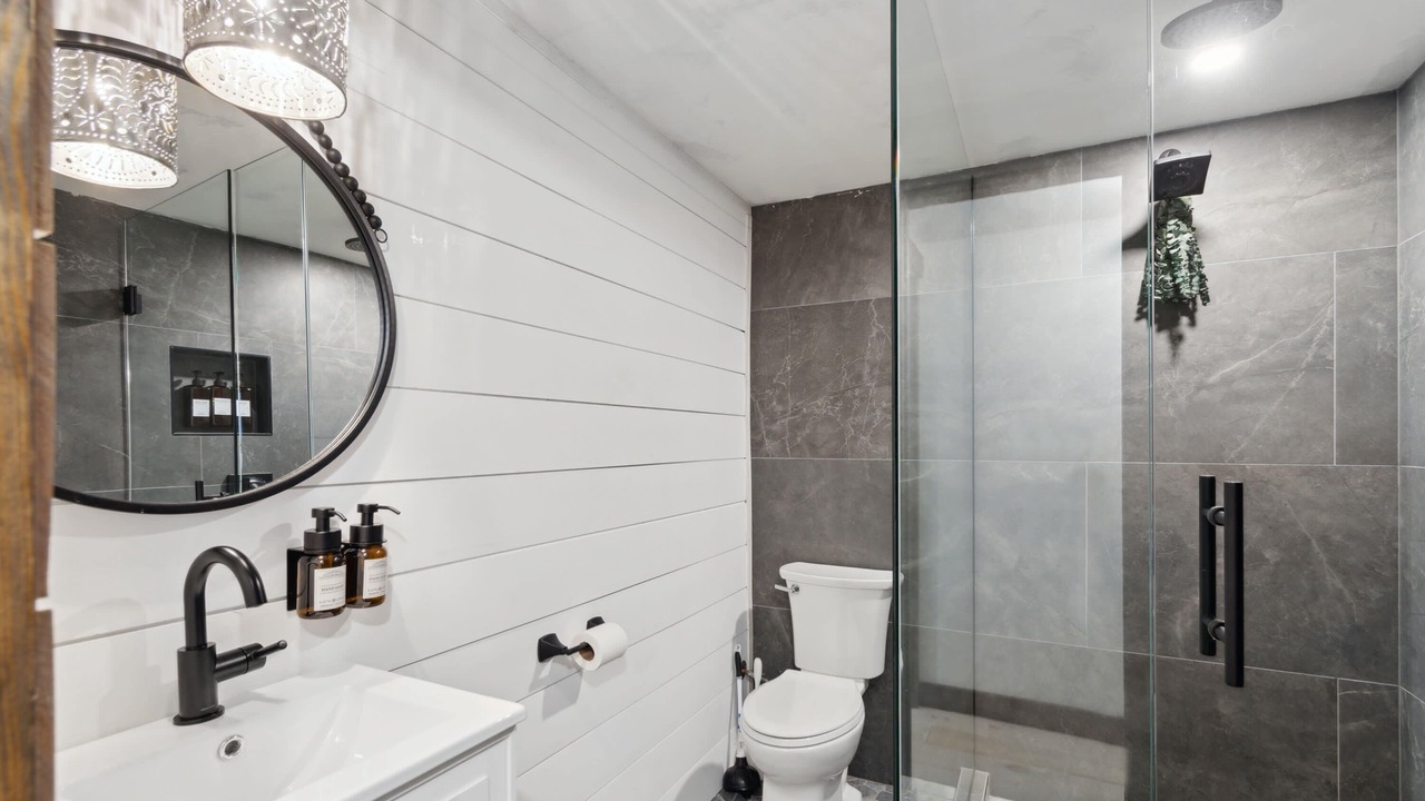 Photo of Bathroom in Allenspark