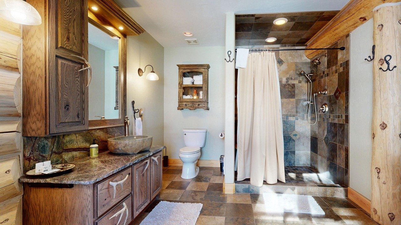 Photo of Bathroom in South Fork