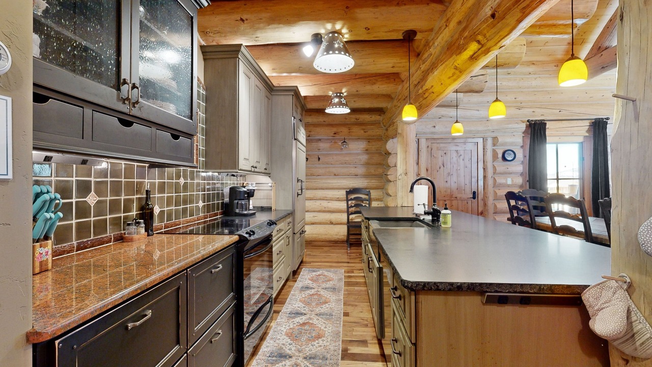 Photo of Kitchen in South Fork