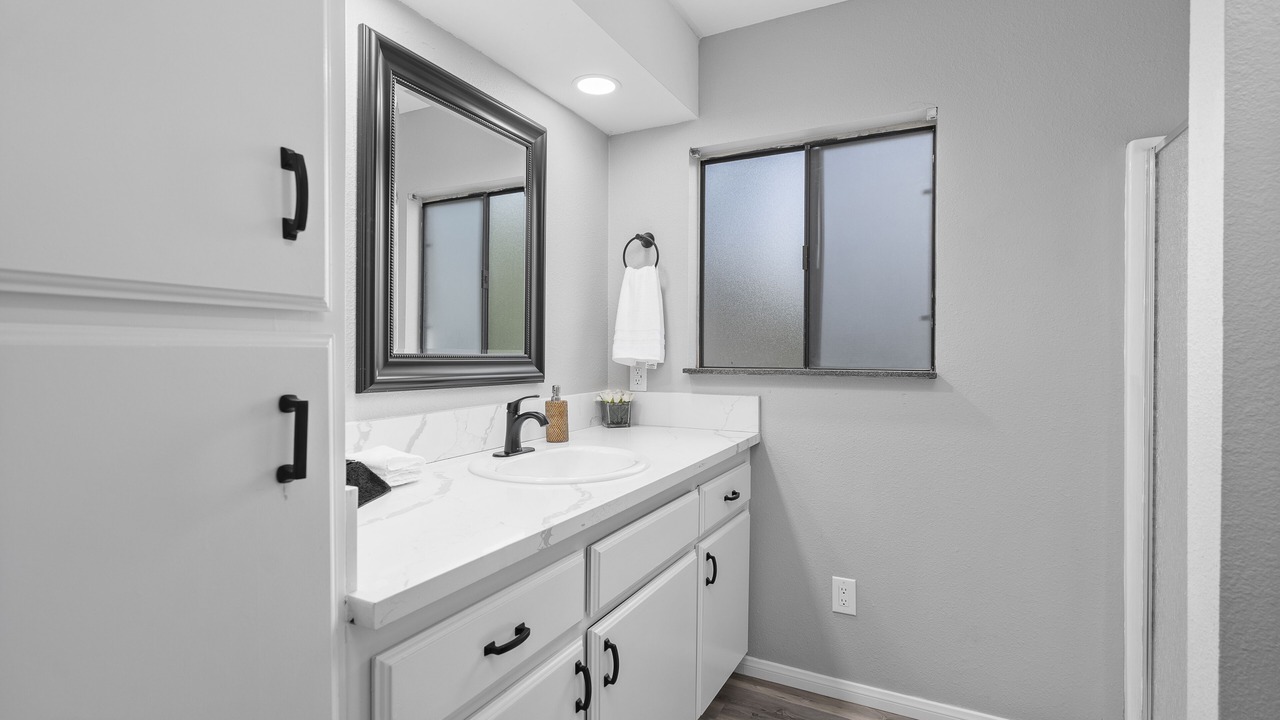 Photo of Bathroom in Valley Center