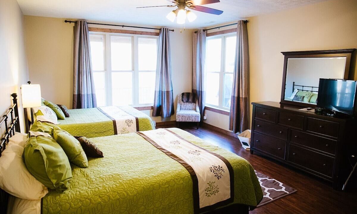 Photo of Bedroom in Massanutten