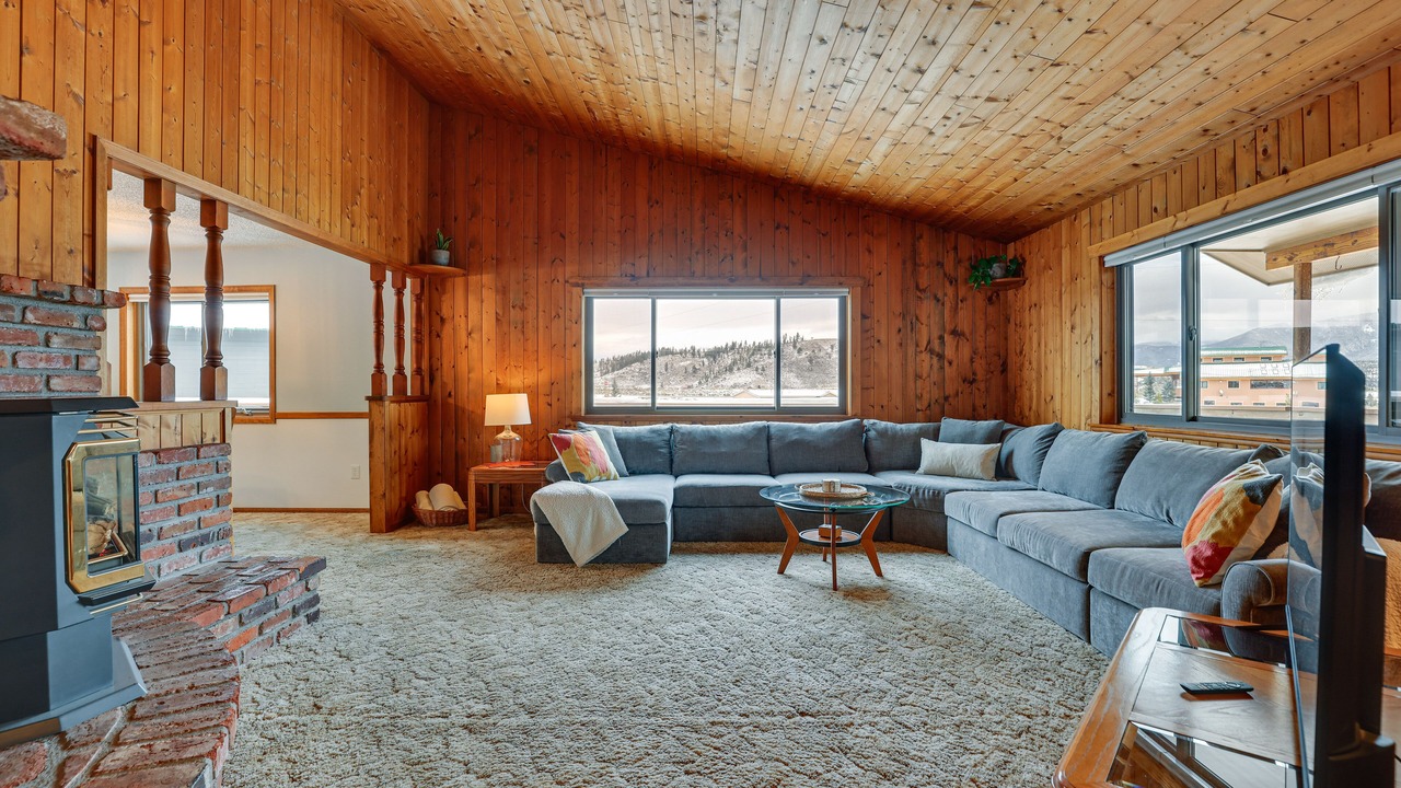 Photo of Livingroom in Grand Lake