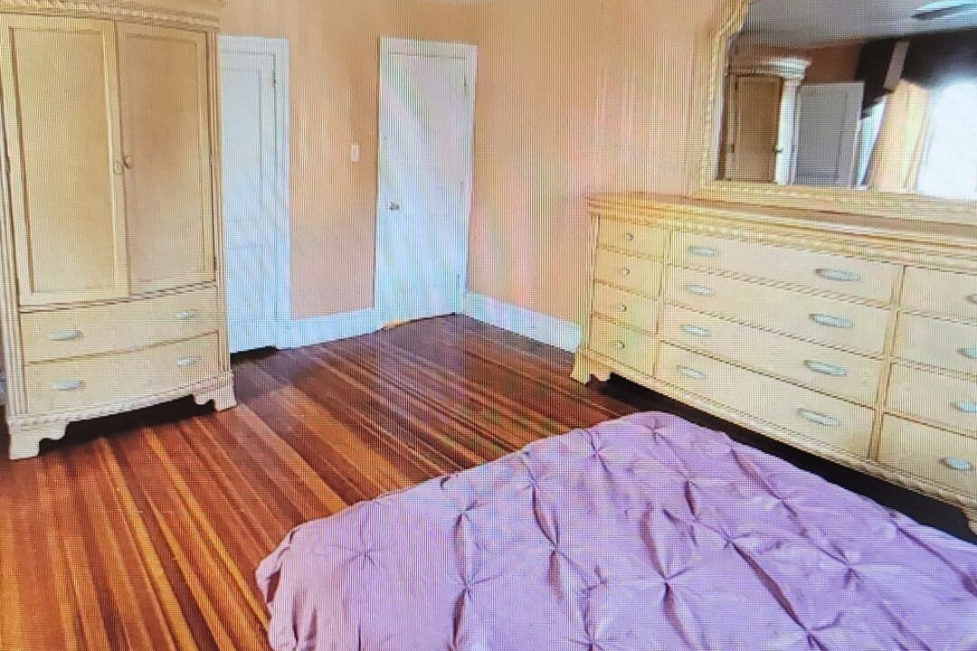 Photo of Bedroom in Upper Darby