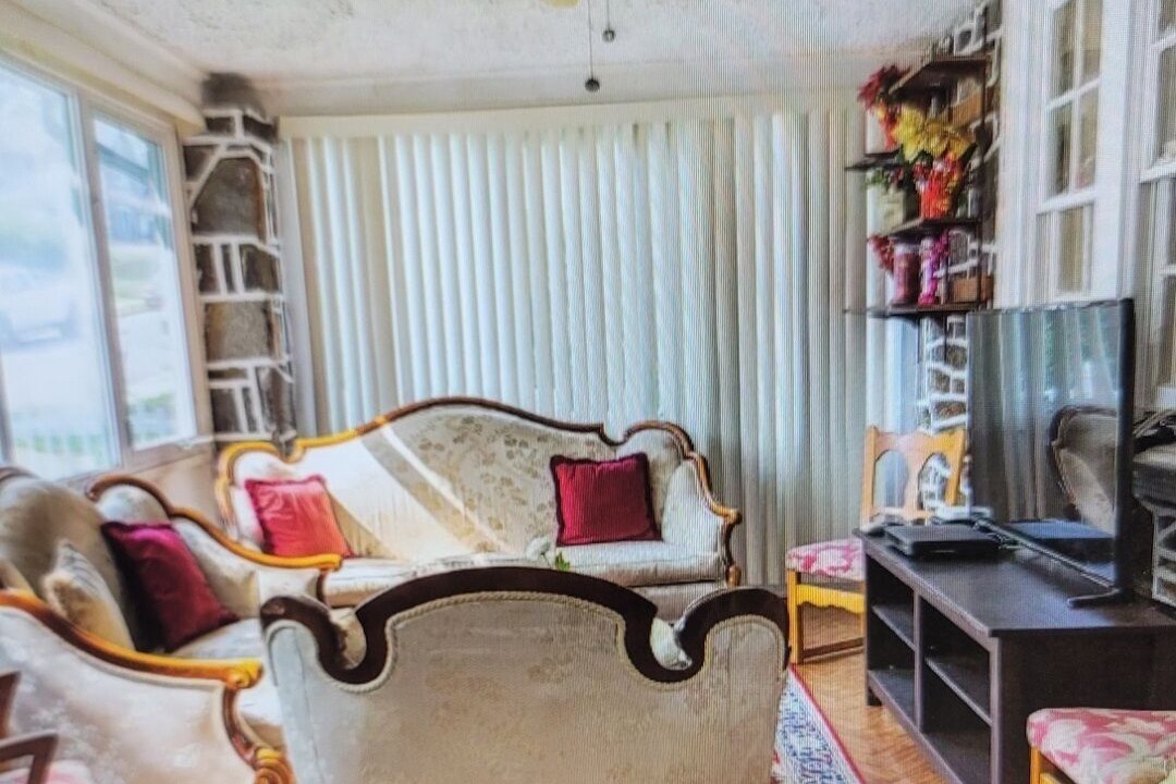 Photo of Livingroom in Upper Darby