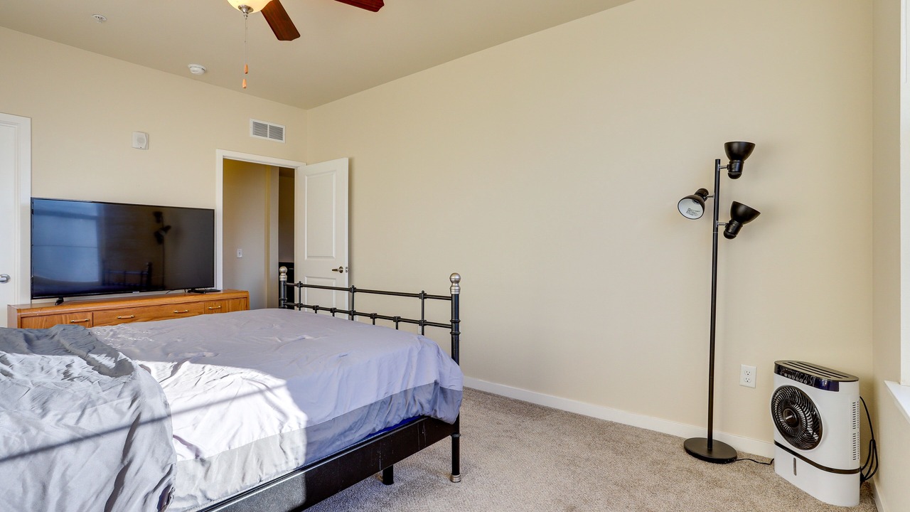 Photo of Bedroom in Northeast Park Hill