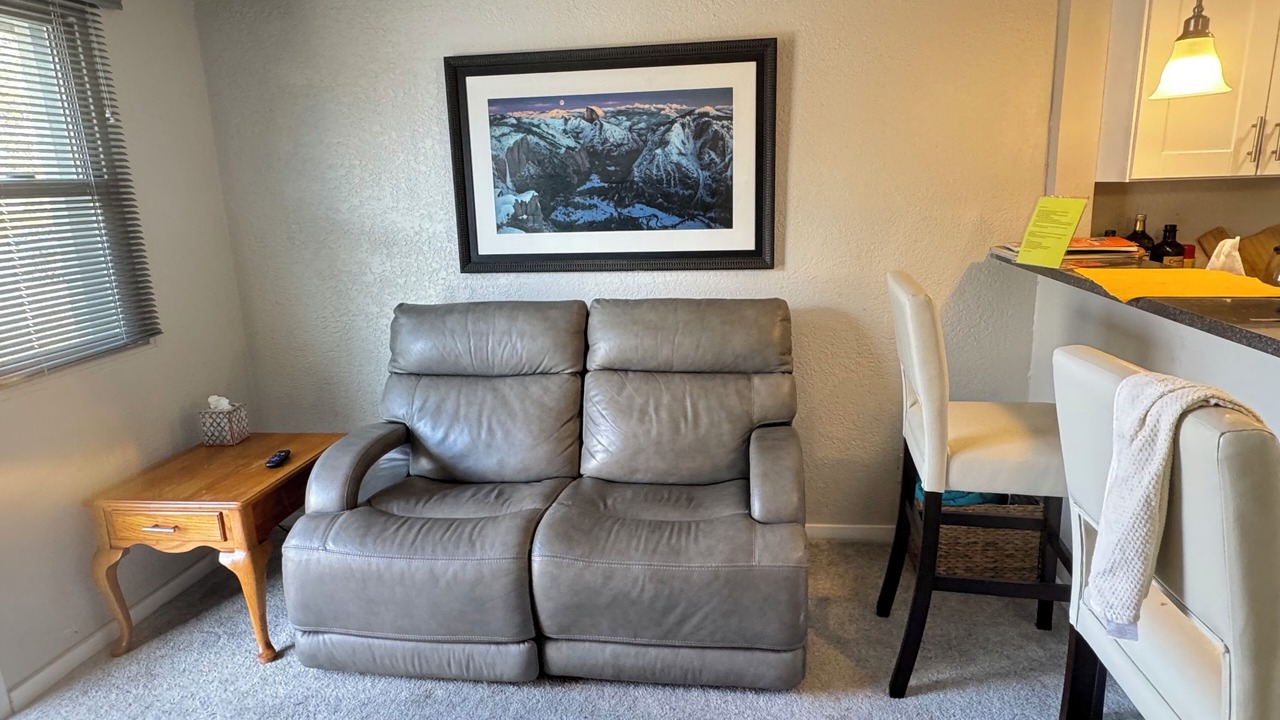 Photo of Livingroom in East Gate