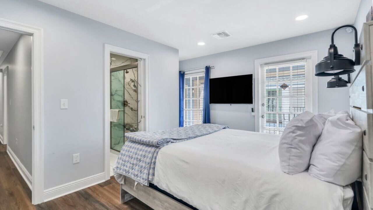 Photo of Bedroom in Metairie